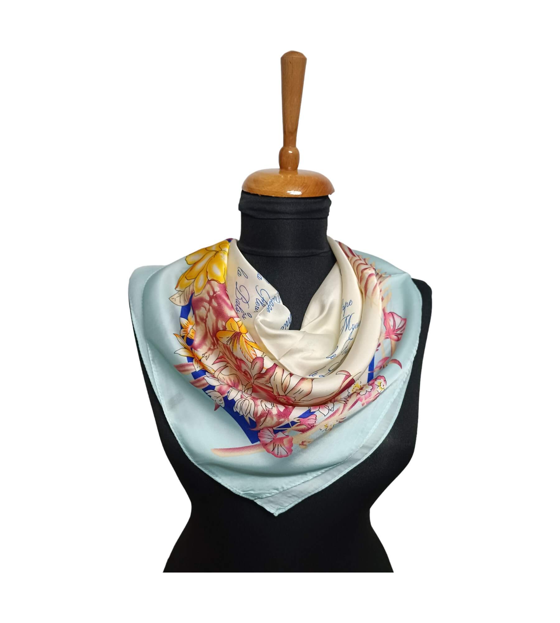 Esarfă/Batic Abstract Elegance, diferite modele, dimensiune 70cm x 70cm | Cutie Cadou