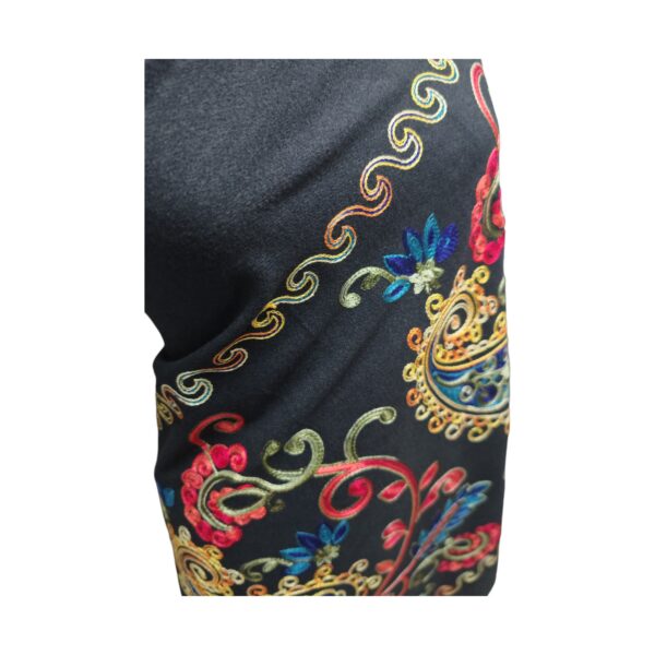 Fular Imperial Elegance- lână 100%-brodat, dimensiuni 70 cm x 180 cm, diferite culori