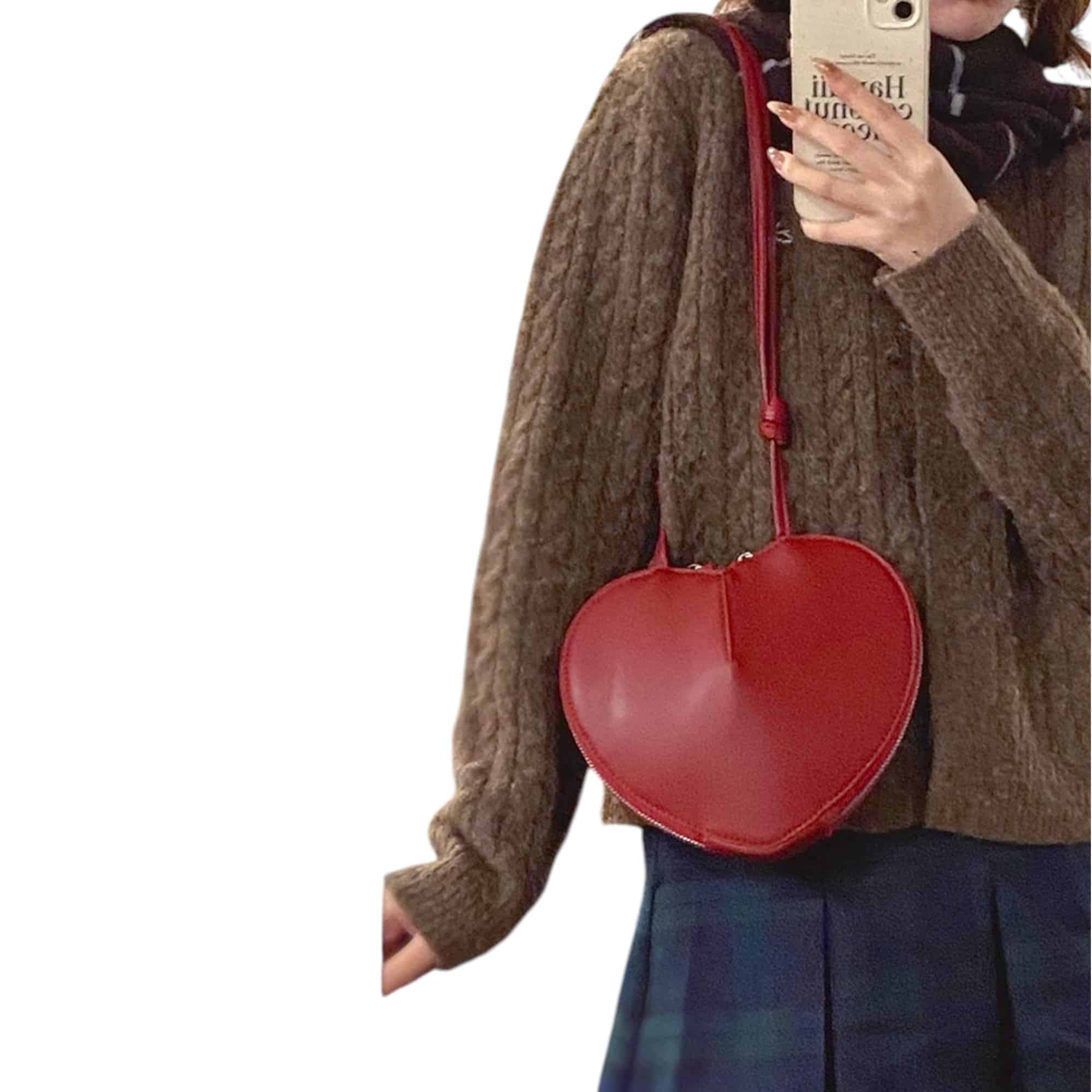 Geantă damă din piele naturală Élise Heart 622 – eleganță italiană într-o formă romantică