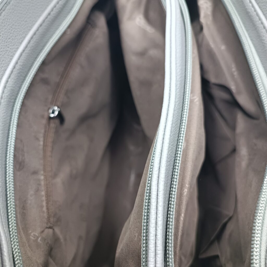 Geantă Damă Silvia Rosa SR25-356J – Gri Elegant, Office, 36×26×10 cm Geantă Damă Silvia Rosa SR25-356J – Gri Elegant, Office, 36×26×10 cm