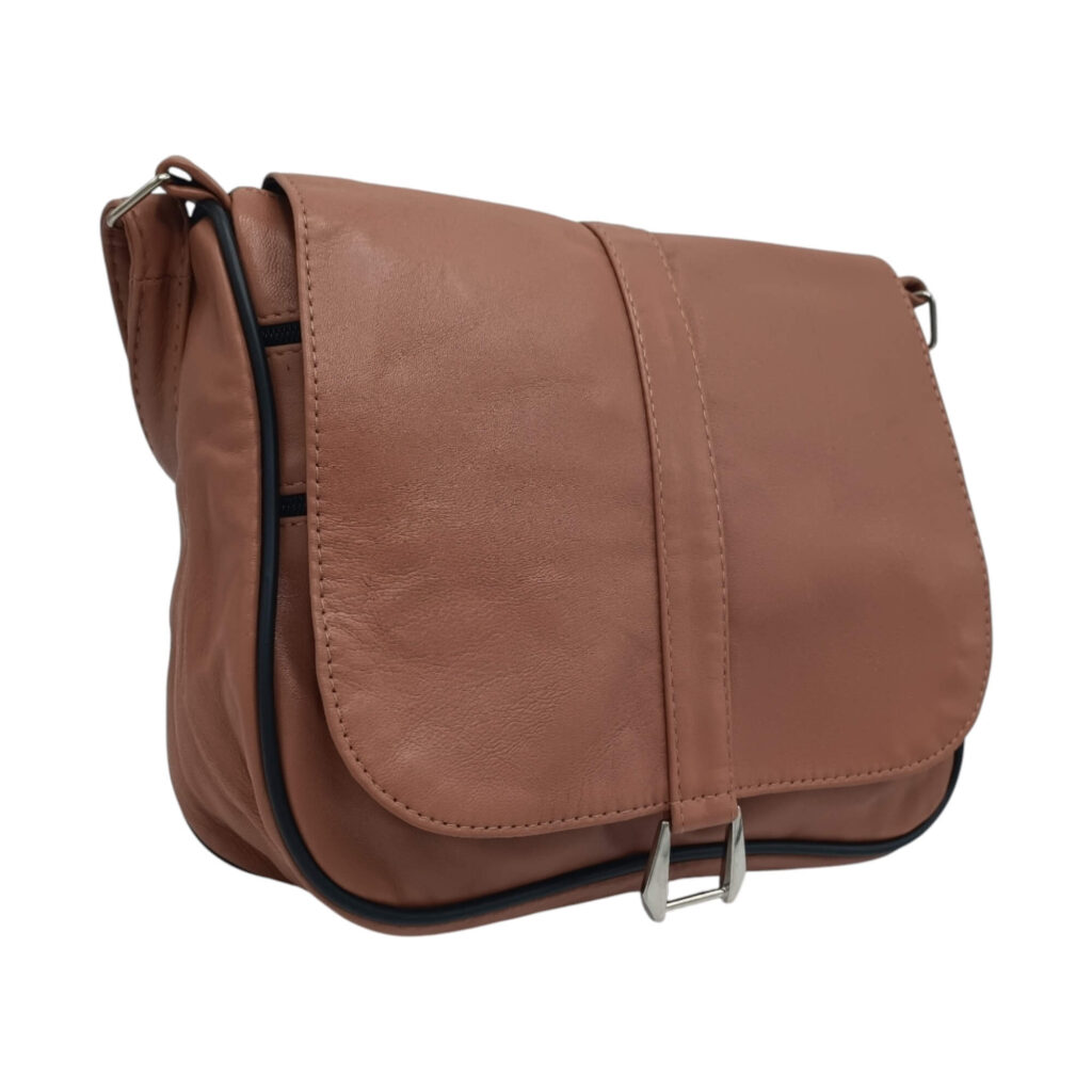 De ce femeile din România aleg genți, rucsacuri și eșarfe premium în 2026 De ce femeile din România aleg genți, rucsacuri și eșarfe premium în 2026