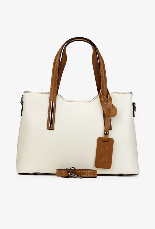 De ce femeile din România aleg genți, rucsacuri și eșarfe premium în 2026 De ce femeile din România aleg genți, rucsacuri și eșarfe premium în 2026