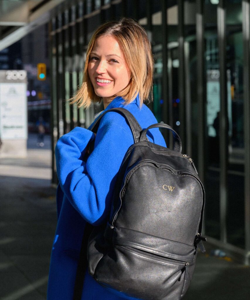 Rucsacul de damă din piele naturală – soluția elegantă pentru femeile active Rucsacul de damă din piele naturală – soluția elegantă pentru femeile active