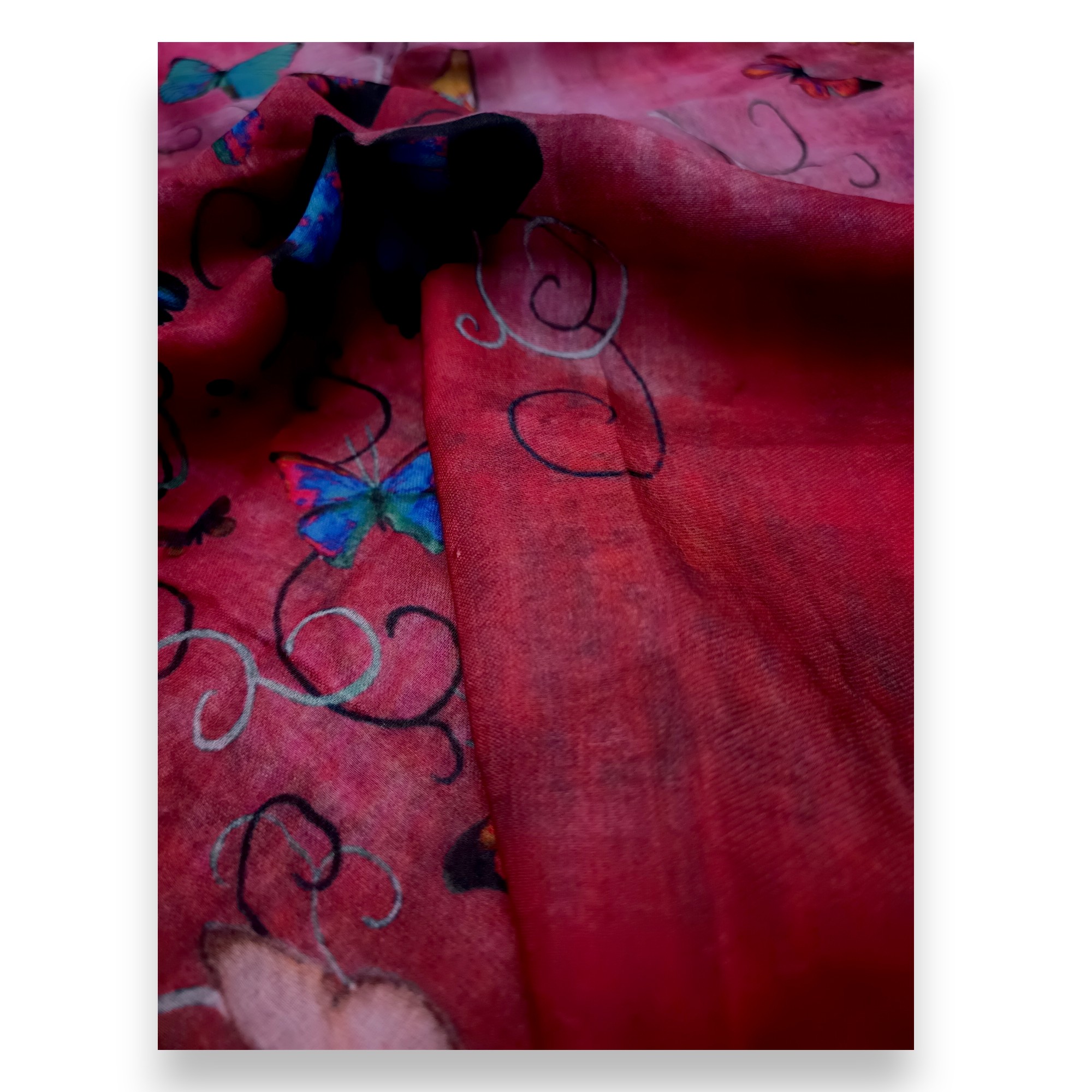 Eșarfă damă bumbac 100% – Coral Rose Butterflies BR09-10 (65x180 cm) | Print Artistic, Cutie Cadou