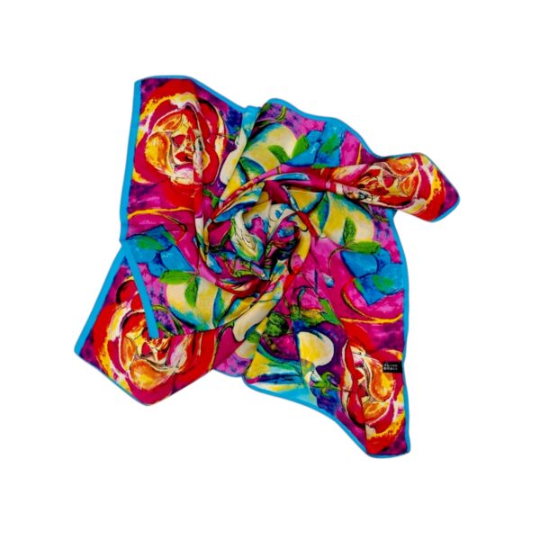 Eșarfă damă pătrată „Fuchsia Bloom” YF73-4 – 70x70 cm, 100% viscoză Print floral artistic, Cutie Cadou inclusă