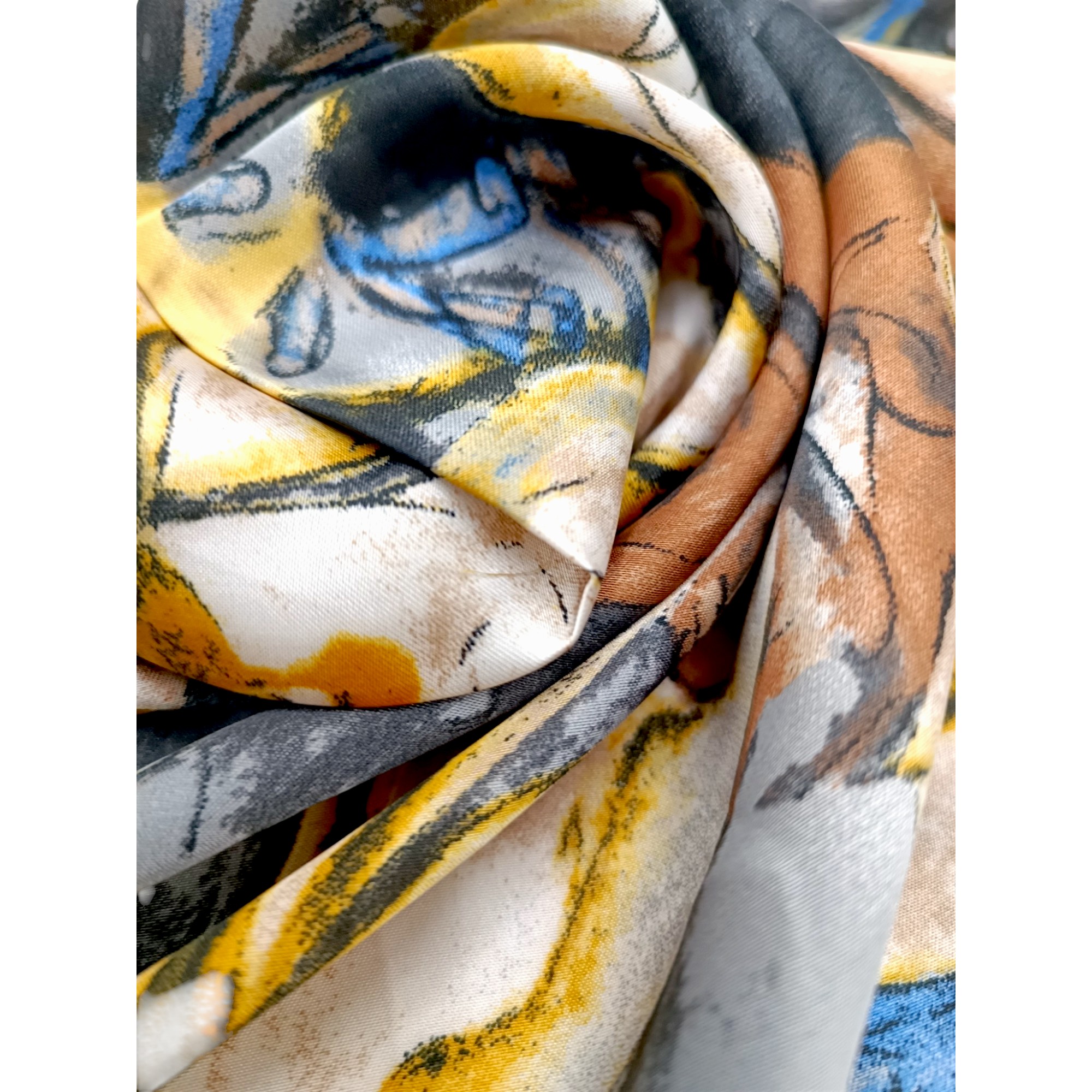 Eșarfă damă pătrată „Golden Mocha Noir” YF73-3 – 70x70 cm, 100% viscoză Print floral artistic, Cutie Cadou inclusă