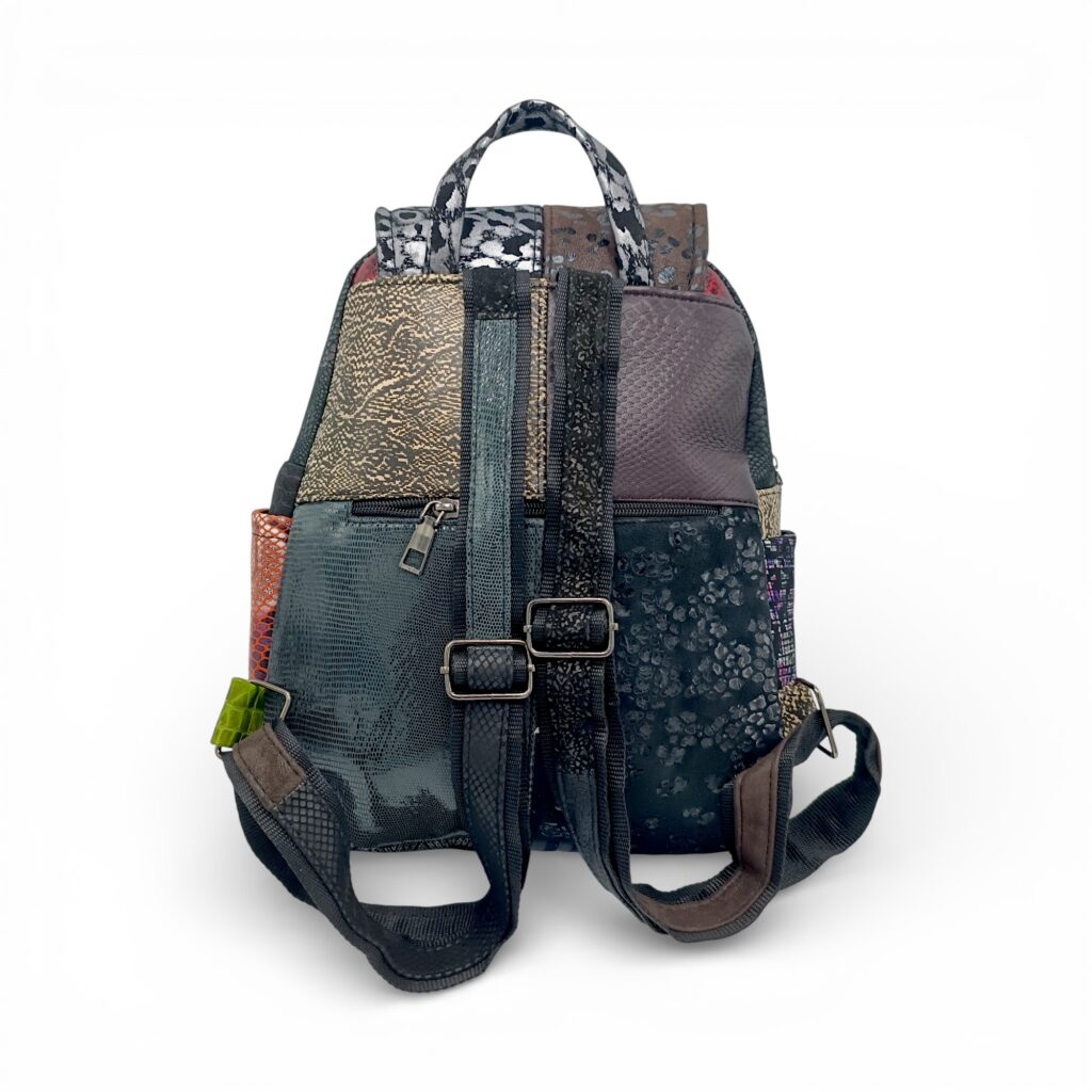 Rucsac Damă Piele Naturală Multicolor Eveline Élégance-Couture R105-48 – Design Unicat Patchwork Premium Rucsac Damă Piele Naturală Multicolor Eveline Élégance-Couture R105-48 – Design Unicat Patchwork Premium