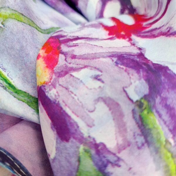 Eșarfă Artistică Paris Terrace & Daisy Garden 8108-11 – Reversibilă (2 Fețe), 50% Mătase & 50% Vîscoză, 180×68 cm, Cutie Cadou Inclusă