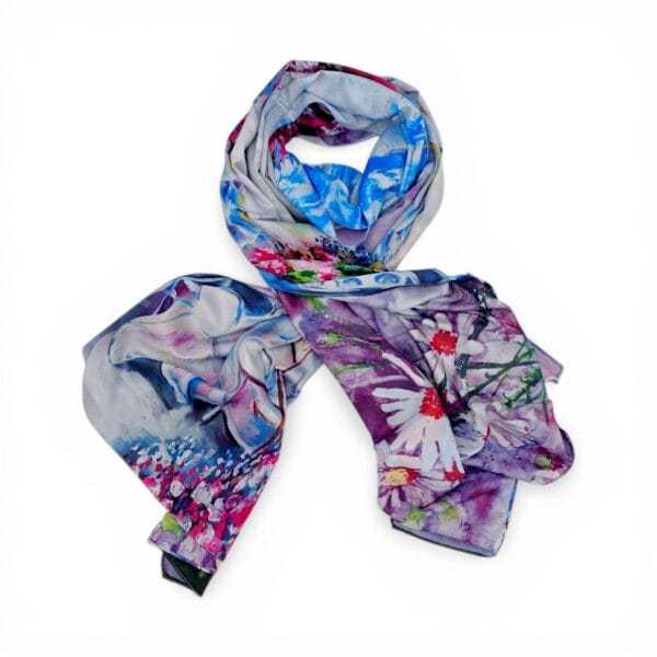 Eșarfă Artistică Paris Terrace & Daisy Garden 8108-11 – Reversibilă (2 Fețe), 50% Mătase & 50% Vîscoză, 180×68 cm, Cutie Cadou Inclusă