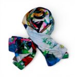 Eșarfă Floral Portrait Impression 8108-6 – Ediție Artistică Reversibilă (2 Fețe), 50% Mătase & 50% Vîscoză, 180×68 cm, Cutie Cadou Inclusă