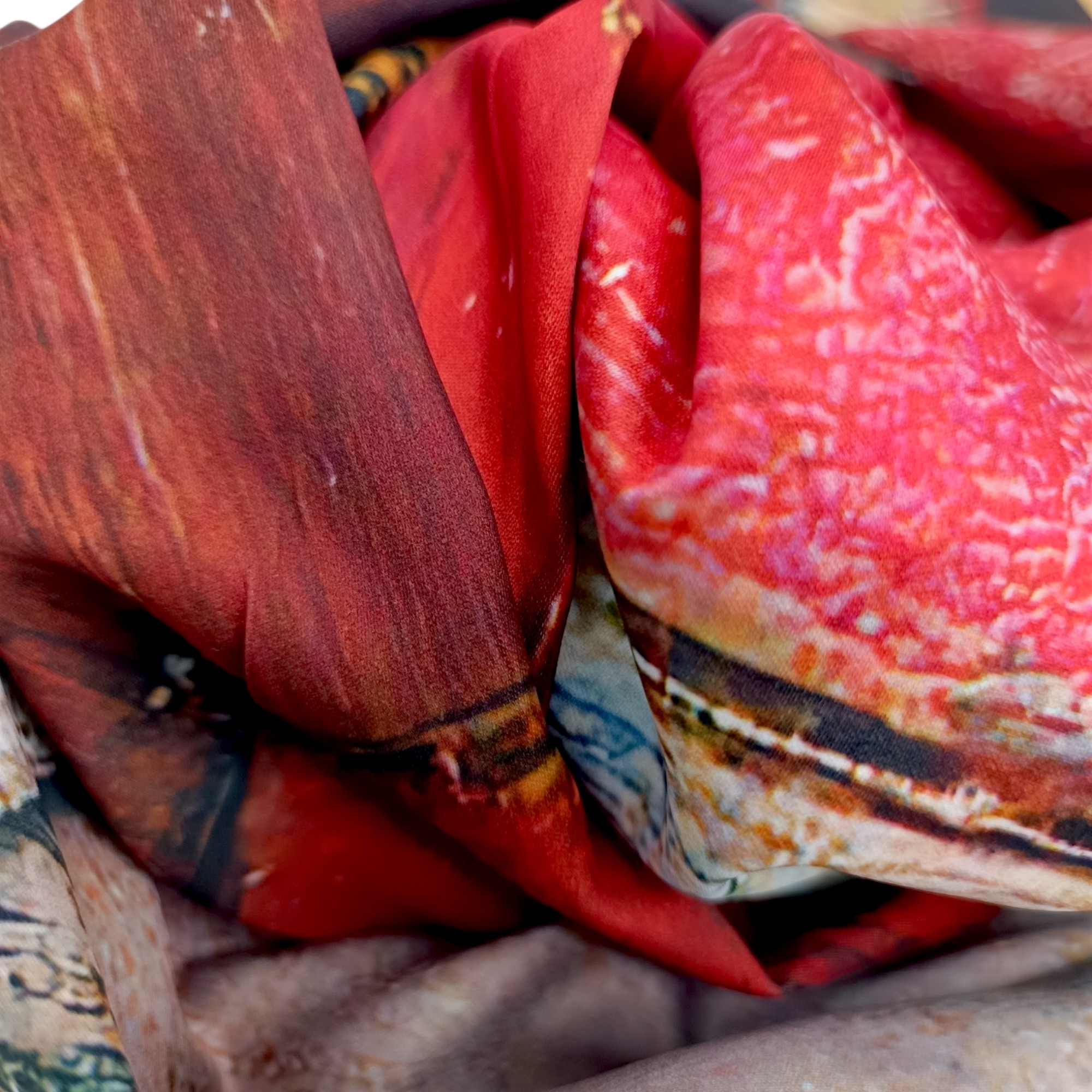 Eșarfă din Mătase 100% Chromatic Stories – Crimson Canvas EMS20-4, Reversibilă (2 Fețe), Design Artistic Abstract & Floral, 180×70 cm, Cutie Cadou Premium