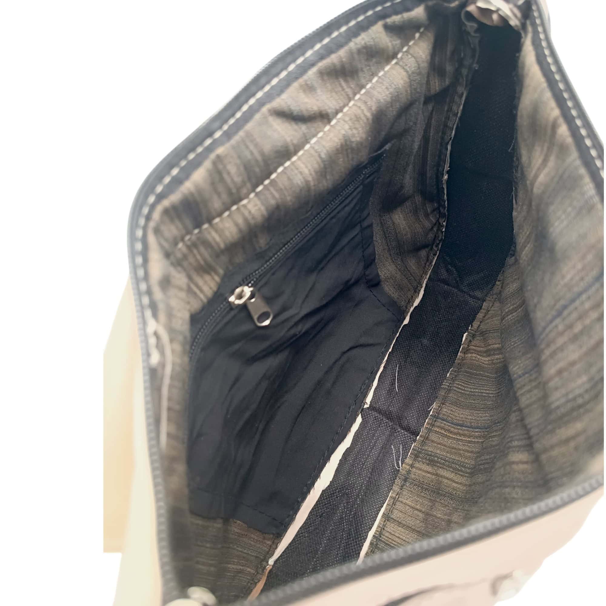 Geantă damă unicat Lucia R45-502, realizată din piele naturală multicoloră, cu design unic și spațiu.