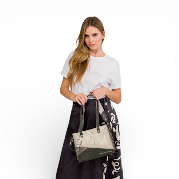 Geantă damă Anekke Auralis 42812-275 – design artistic și eleganță practică