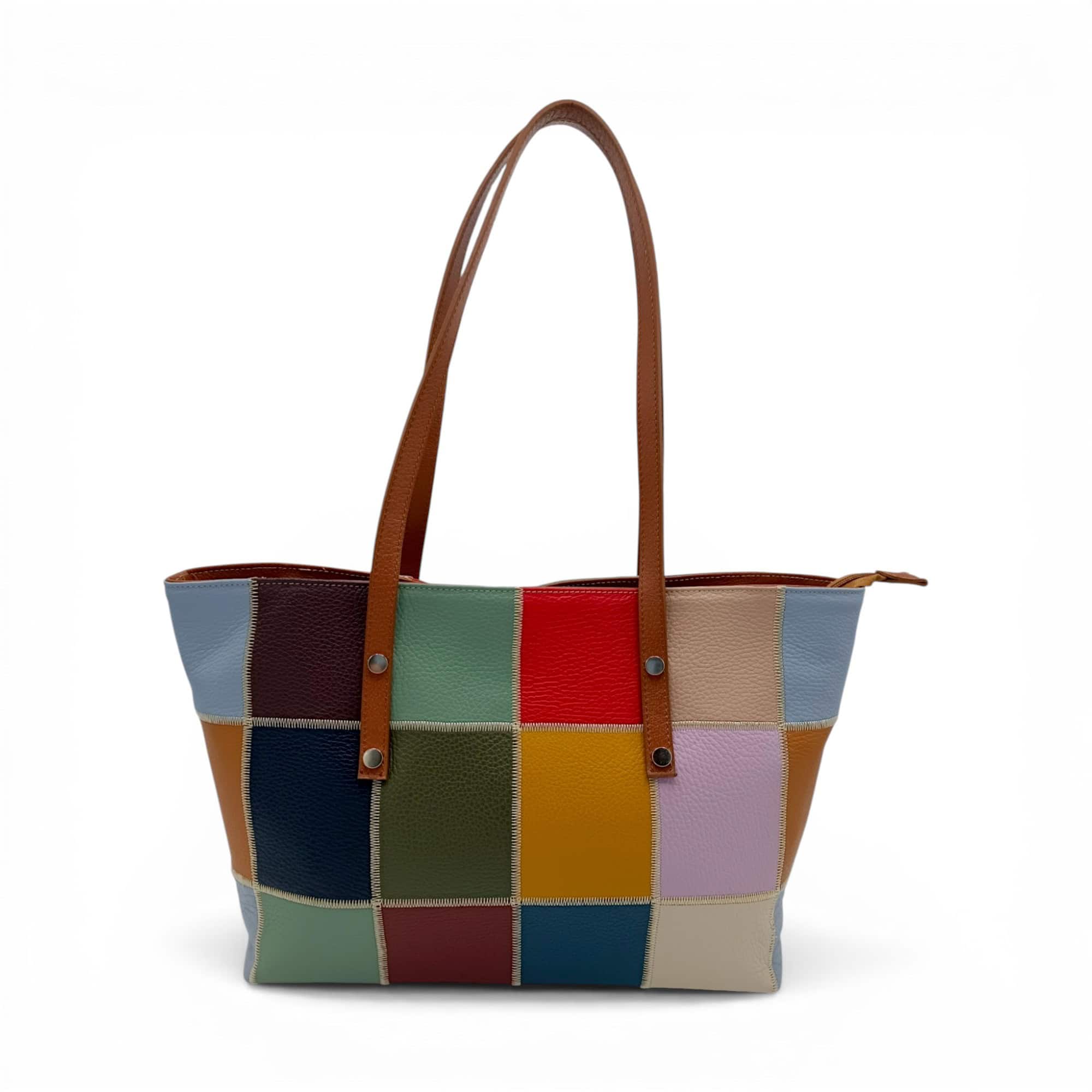 Geantă damă din piele naturală cu design patchwork, accente maro coniac, stil modern și elegant.