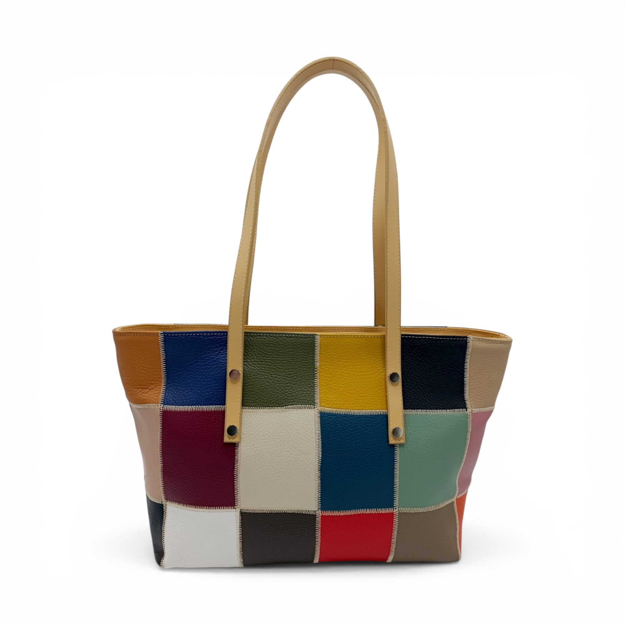 Geantă damă din piele naturală cu design patchwork, accente taupe, stil modern și elegant.