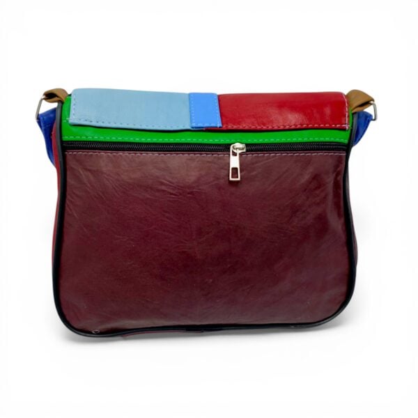 Geantă damă unicat, din piele naturală, multicoloră, cu design modern și funcționalitate excelentă.