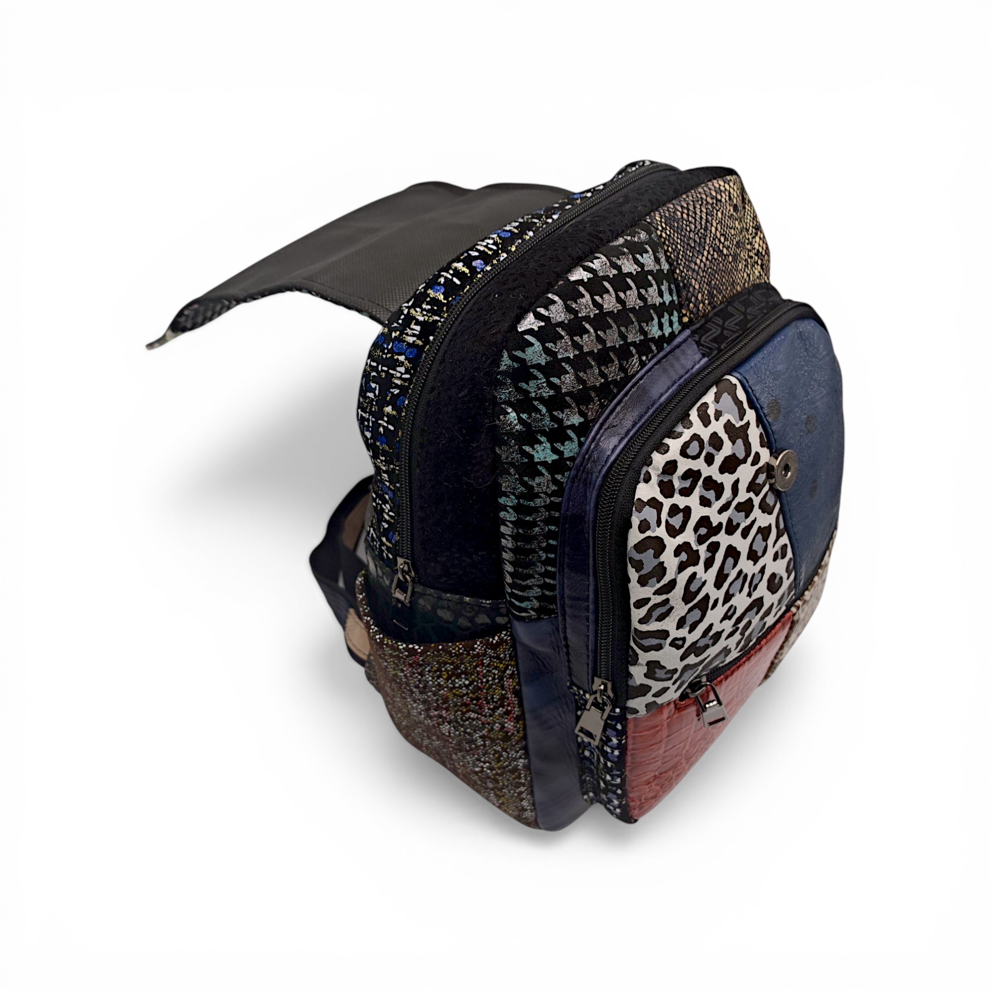 Rucsac Damă Piele Naturală Multicolor Eveline Élégance-Couture R105-52 – Design Unicat Patchwork Premium (9) Rucsac Damă Piele Naturală Multicolor Eveline Élégance-Couture R105-52 – Design Unicat Patchwork Premium