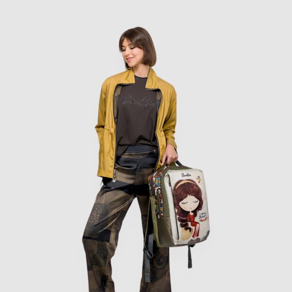 Rucsac damă Anekke Muse 42575-001 – design artistic și funcționalitate pentru călătorii