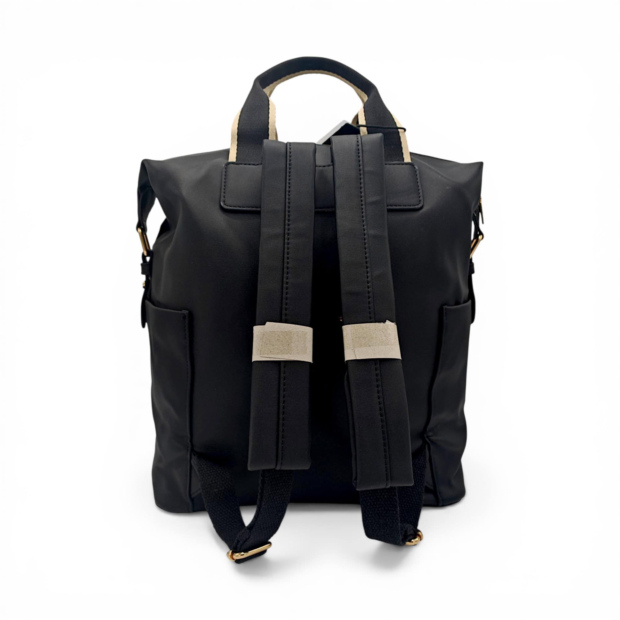 Rucsac damă negru, impermeabil, cu design modern și stil casual, perfect pentru orice ocazie.