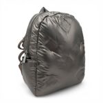 Rucsac damă modern din puffer, ideal pentru urban și stil casual, cu design elegant și confort spori.