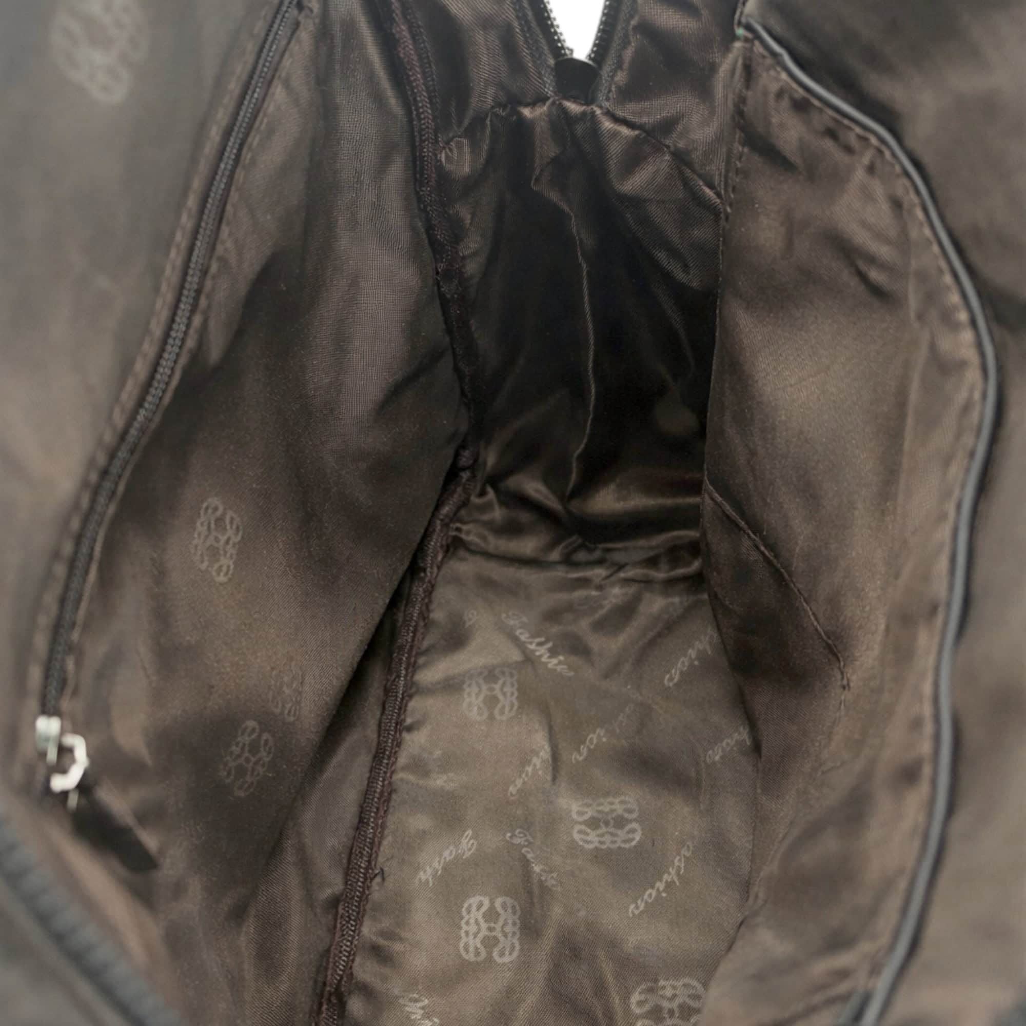 Rucsac damă Silvia Rosa SR7080-Silver, design puffer modern și confort urban pentru stil și funcțion.