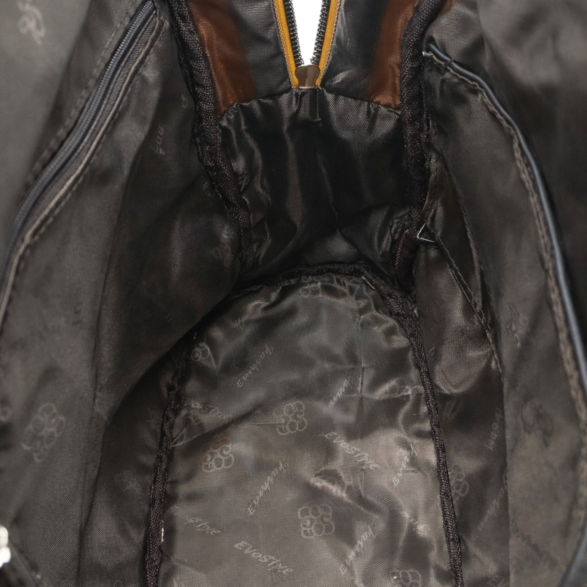 Rucsac damă modern Silvia Rosa SR7081-Champagne, design puffer și confort urban pentru stil și funcț.