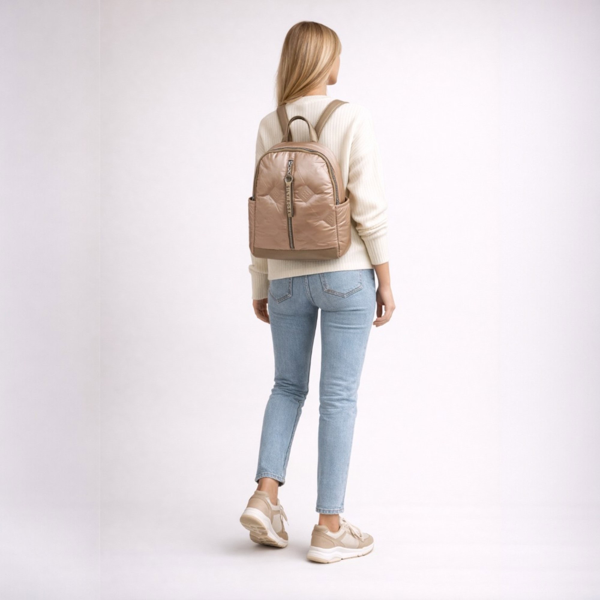 Rucsac damă modern Silvia Rosa SR7082-Champagne, perfect pentru urban și stil casual.