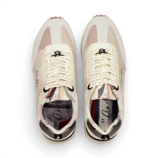 Sneakers damă Anekke albi – stil casual, confort și inspirație în fiecare pas