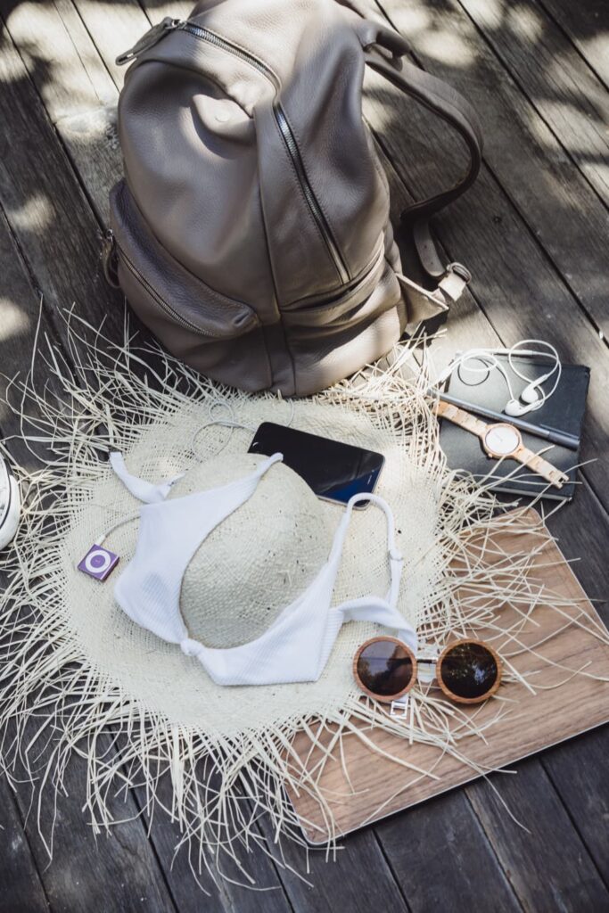 Accesorii Premium Femei 2026: Genți, Rucsacuri și Esarfe Atent Selectate Accesorii Premium Femei 2026: Genți, Rucsacuri și Esarfe Atent Selectate