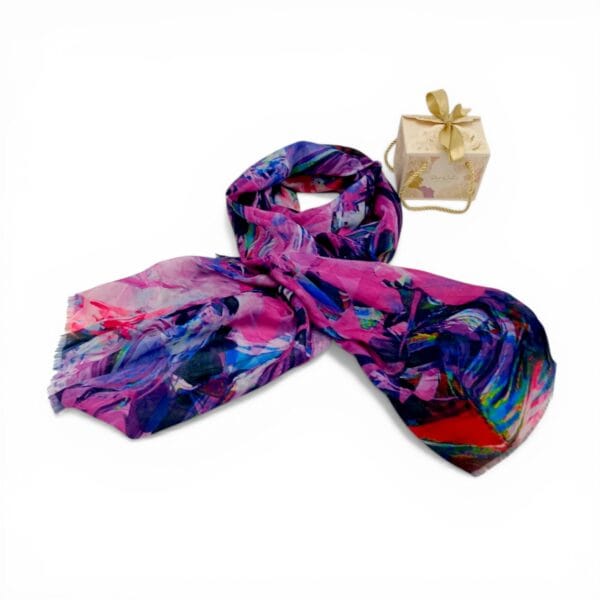 Eșarfă damă bumbac 100% – Violet Pulse BR10-2 (65×180 cm) Print Artistic, Cutie Cadou