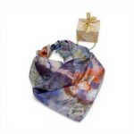 Eșarfă damă mătase naturală 100% – Ballet Reverie SG10-11 (70×70 cm) Print Artistic Elegant, Cutie Cadou