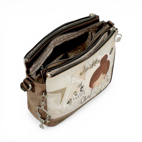 Geantă crossbody Anekke Sophia, design artistic și practică pentru femei elegante.