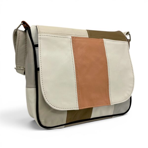 Geantă crossbody din piele naturală multicoloră pentru femei.