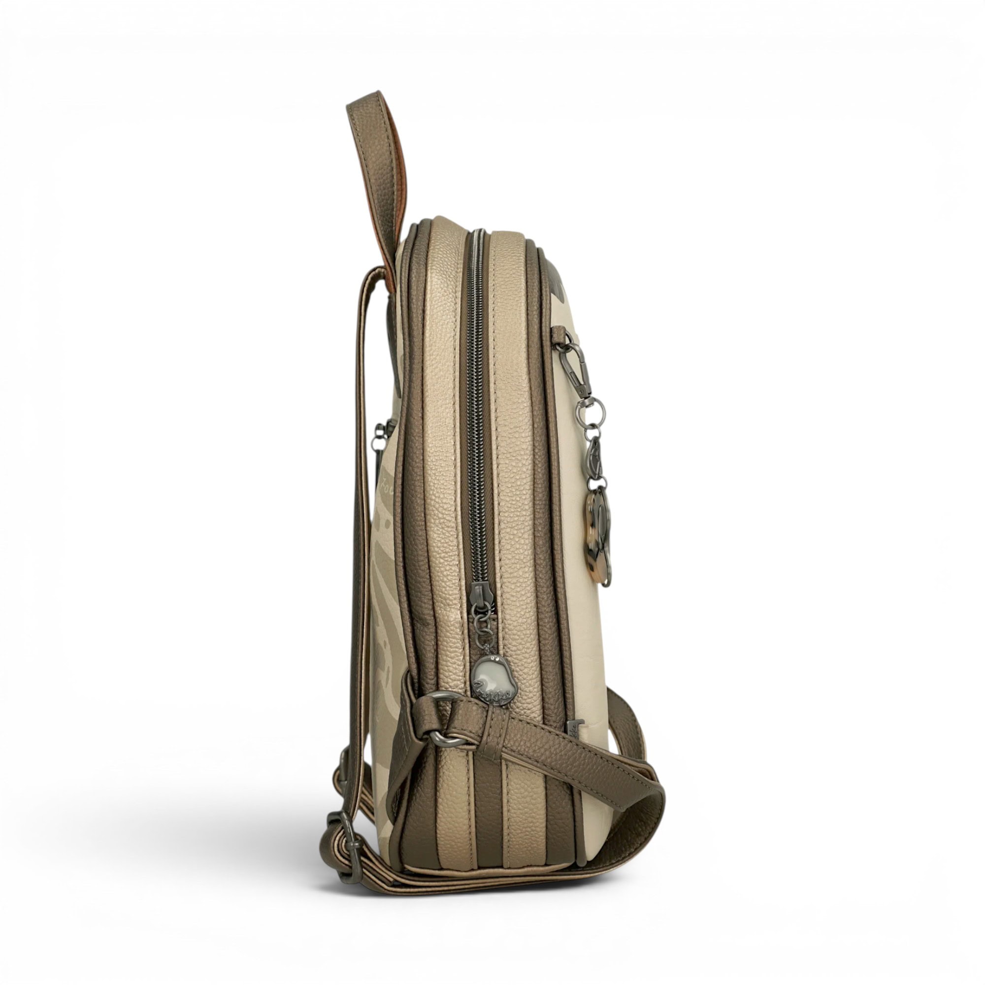 Rucsac damă Anekke Gaia, design artistic și elegant, perfect pentru stilul practic și sofisticat.