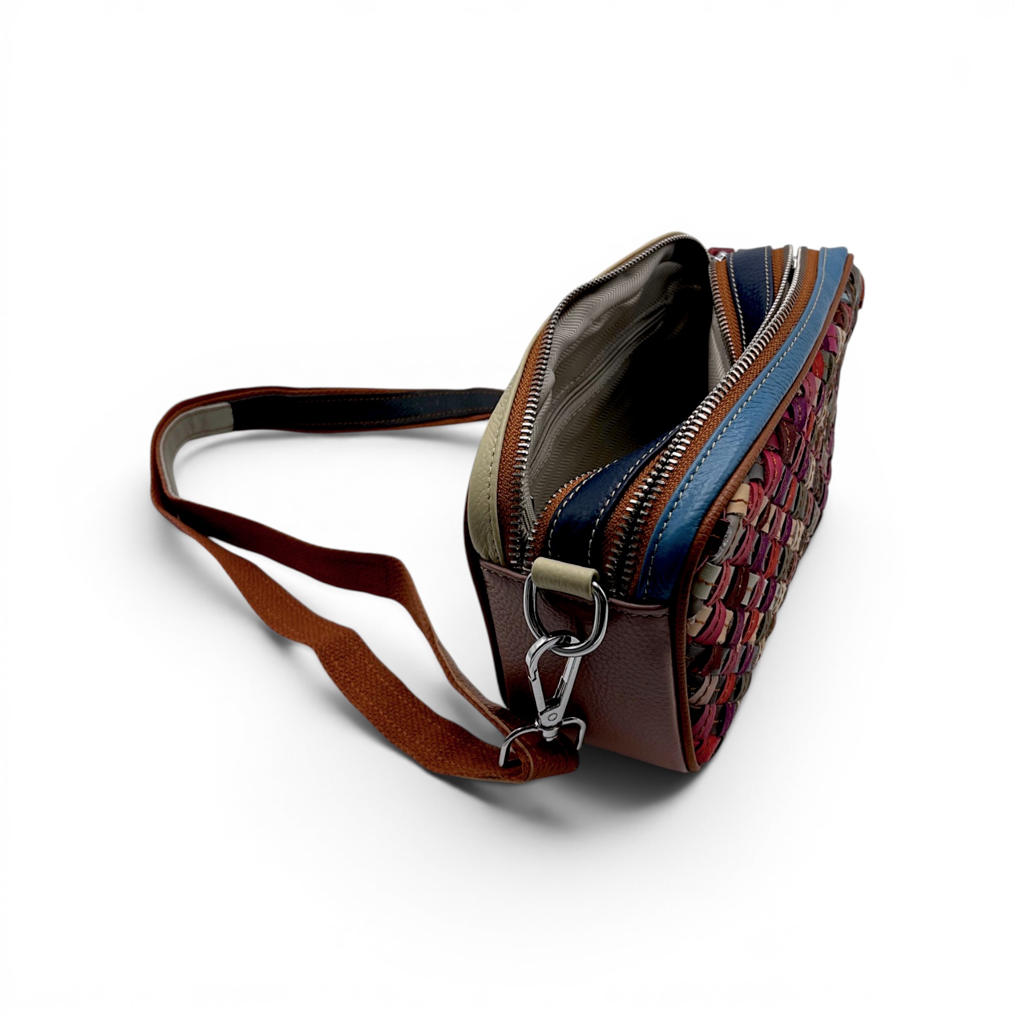 Geantă damă Jasmine Mini JL100 Multicolor – piele naturală împletită (4) Geantă damă Jasmine Mini JL100 Multicolor – piele naturală împletită | Design artistic vibrant