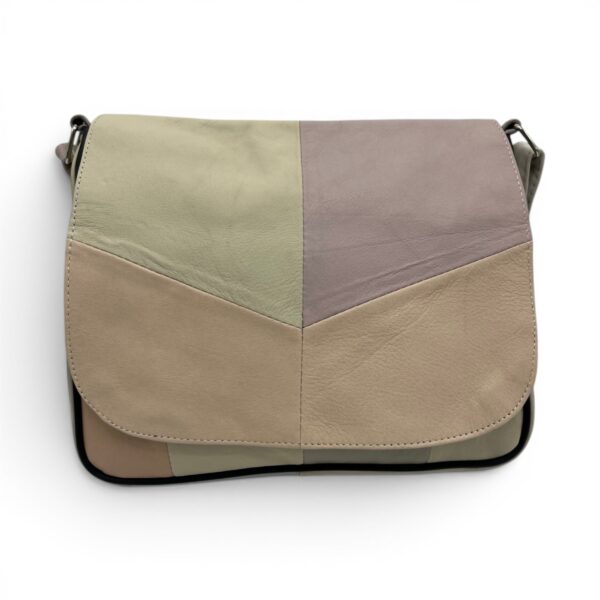 Geantă damă crossbody din piele naturală multicoloră, compartimentare practică și design elegant pat.