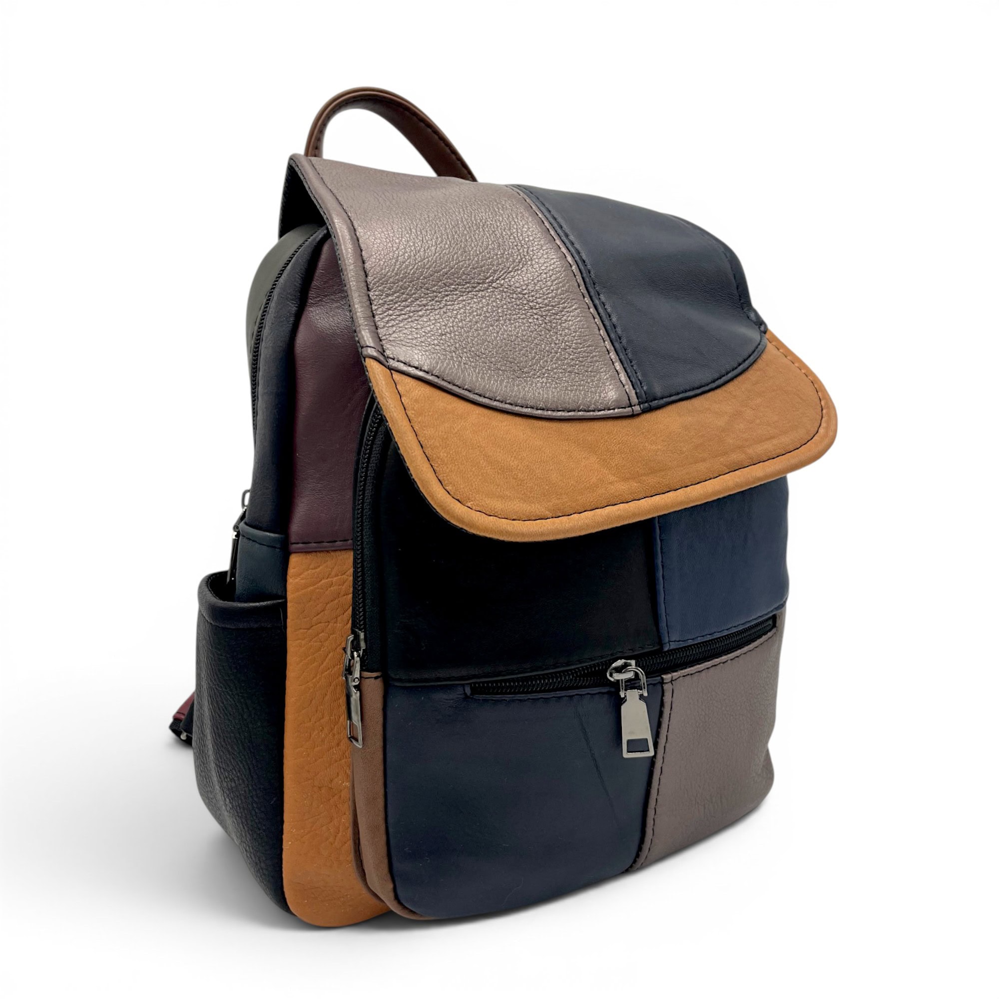 Rucsac modern din piele și textil, ideal pentru școală, muncă sau excursii, cu multiple compartiment.