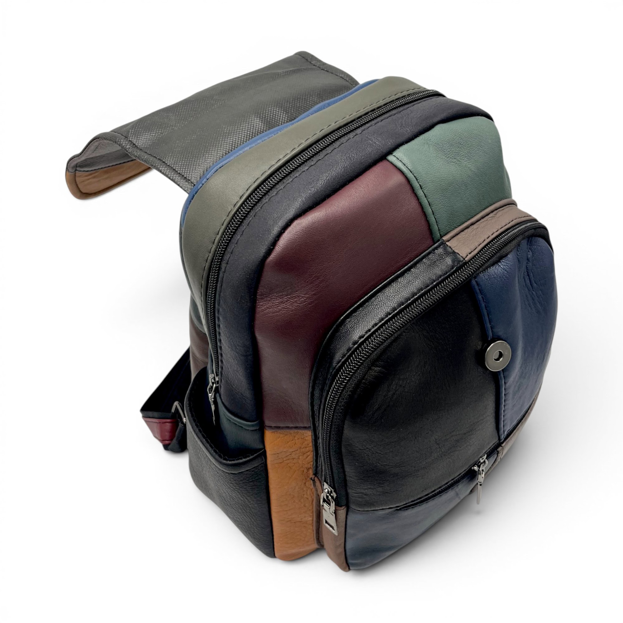Rucsac din piele multicolora, ideal pentru laptop și accesorii, cu multiple compartimente și design.