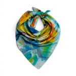 Batic damă din mătase 100% reversibil – Azure Blossom X11-10 – 70 × 70 cm, Cutie Cadou
