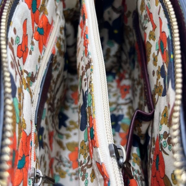 Geantă damă Laura Vita AUREA 06 Wine – imprimeu ornamental multicolor, geantă de umăr și crossbody, 30 × 25 × 10 cm