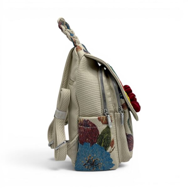 Rucsac damă cu design floral artistic și stil casual.