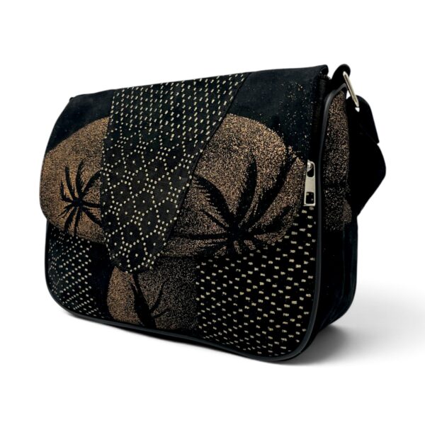 Geantă Damă Unicat Lucia R45-L9 – Piele Naturală Neagră cu Accente Aurii, 27×21x8 cm