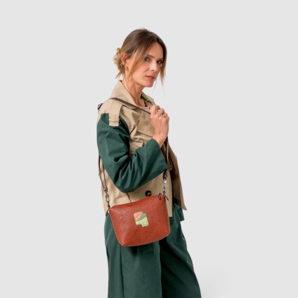 Geantă damă Anekke Odyssey 43831-455 – 2 în 1, de mână și crossbody, 24 × 17 × 7 cm