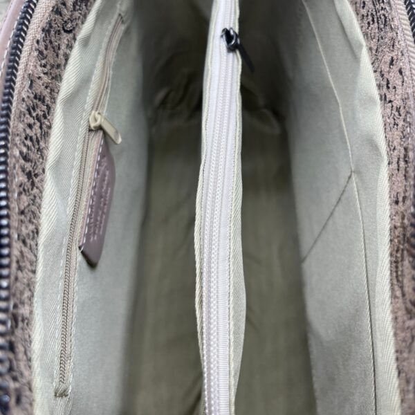Geantă damă din piele naturală florală Belle Monique BM185 – Taupe Cappuccino cu accente aurii | Design Italian Elegant, Compartimentare Dublă