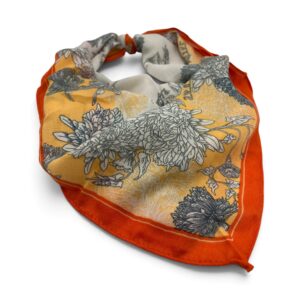 Batic damă ESF5-9 portocaliu și crem cu imprimeu floral, aranjat decorativ.