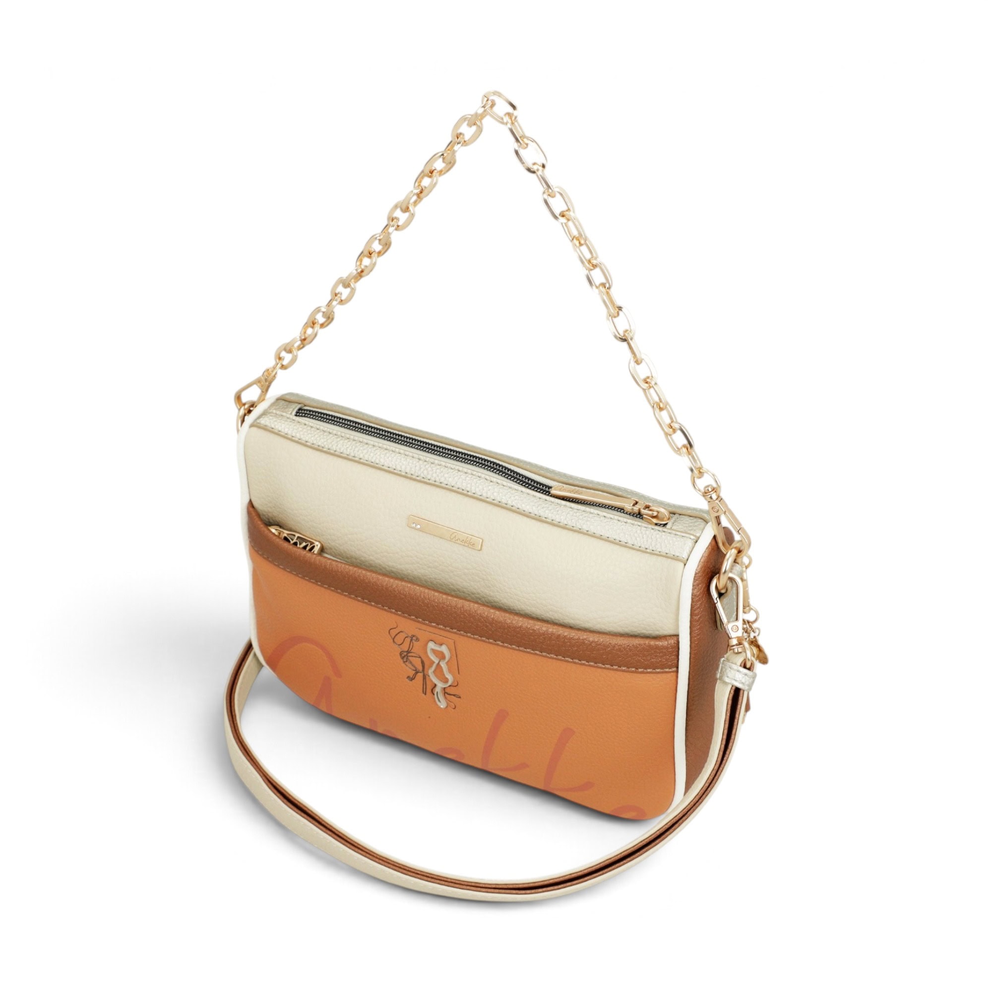 Geantă damă Anekke Essentials 42603-588-2 – crossbody maro coniac, lanț auriu, 26 × 17 × 7 cm Geantă damă Anekke Essentials 42603-588-2 – spate, unghi, cu curea