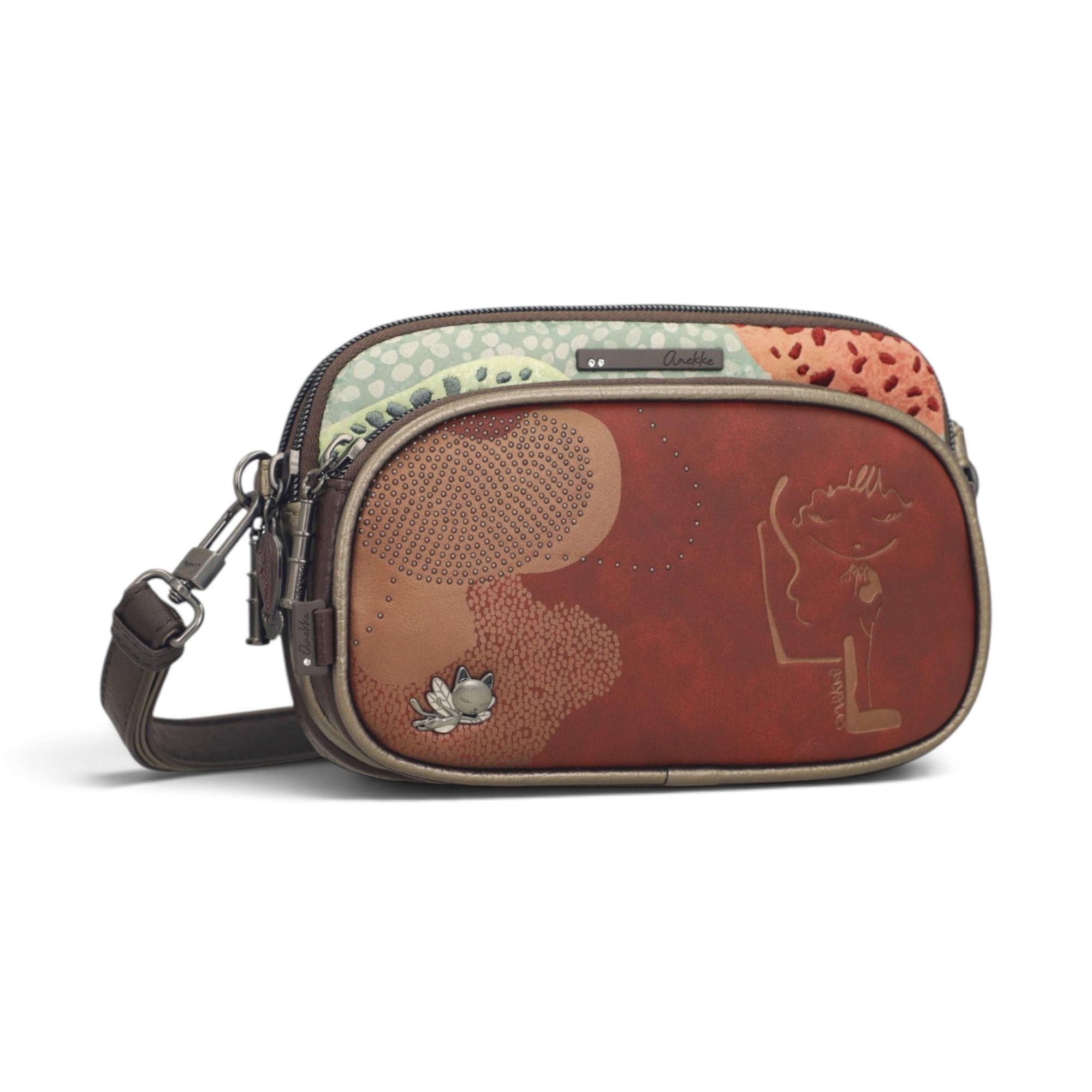 Geantă damă Anekke Odyssey 43833-445 – crossbody mic, 3 compartimente, multicolor, 20 × 15 × 6 cm Geantă damă Anekke Odyssey 43833-445 – față, unghi
