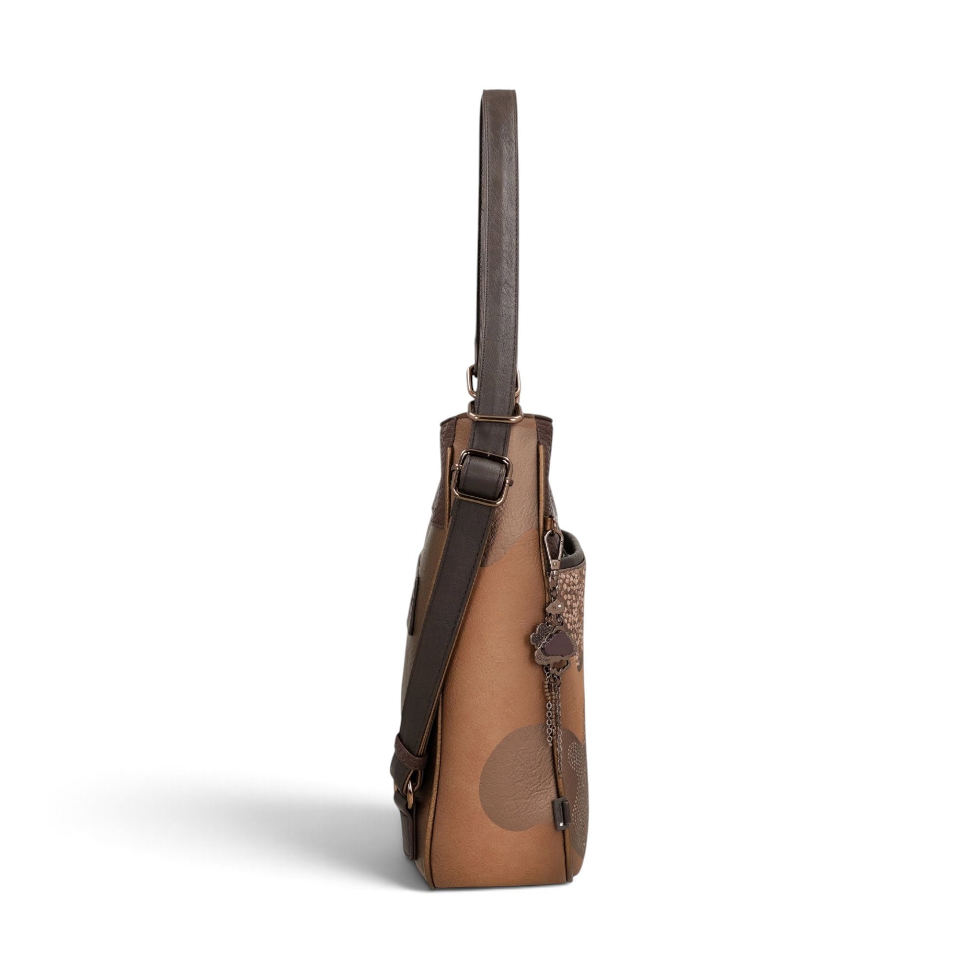 Geantă damă Anekke Voyage 43825-072 – convertibilă în rucsac, maro caramel, 32 × 31 × 11 cm Geantă damă Anekke Voyage 43825-072 – lateral