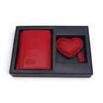 Set Portofel cu Breloc Coveri Active C-1022 Ferrari Red – Eleganță și rafinament în fiecare detaliu
