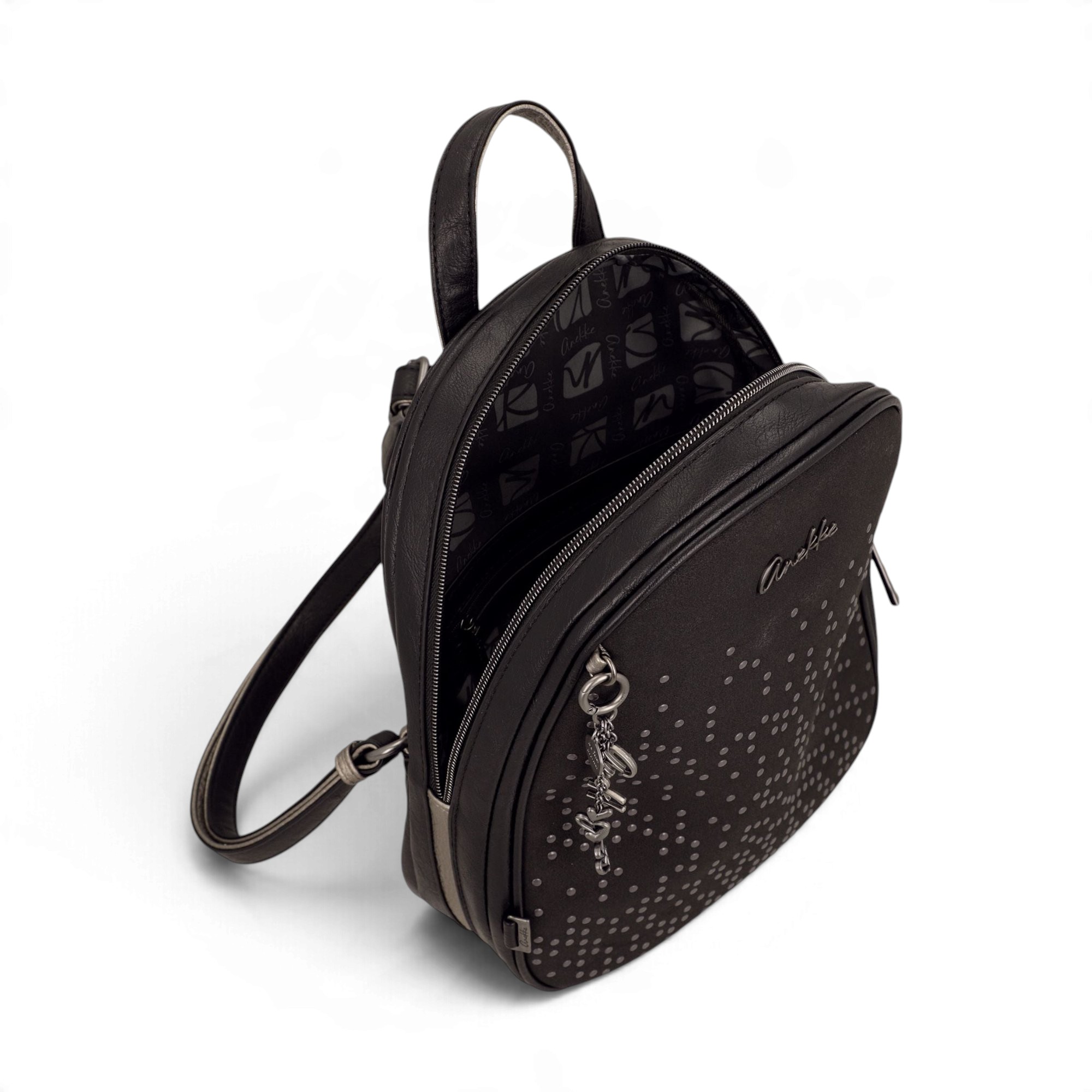 Rucsac damă Anekke Essence Black 43625-252 – negru, cu ținte metalice, 24 × 30 × 10 cm – imaginea 6